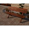 Familienmöbel aus Holz für die Terrasse