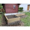 Gemüsegarten aus Beton in Form eines „Bretts“ mit drei Höhen