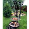 Moderner Gartengrill mit Hängegrill