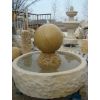 Sandsteinbrunnen mit Terrassenkugel