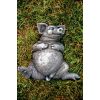 Steinskulptur Schwein H 32 cm