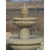 Stilvoller dekorativer Sandsteinbrunnen