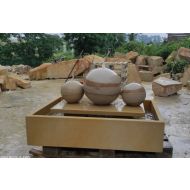 Brunnen mit drei Sandsteinkugeln Set - Brunnen mit drei Sandsteinkugeln Set - brunnen_mit_drei_sandsteinkugeln_set.jpg