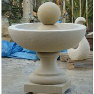 Brunnenkelch aus Sandstein mit Kugel H 100 cm  - Brunnenkelch aus Sandstein mit Kugel H 100 cm - brunnenkelch_aus_sandstein_mit_kugel_h_100_cm__(1).jpg