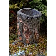 Dekorativer Baumstumpftopf - Dekorativer Baumstumpftopf - dekorativer_baumstumpftopf.jpg