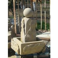 Sandsteinbrunnen mit Kugel H 90 cm  - Sandsteinbrunnen mit Kugel - sandsteinbrunnen_mit_kugel.jpg