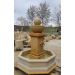 Kugelbrunnen auf einer Säule mit Wasserhahn aus Sandstein, Höhe: 130 cm, Abmessungen: Brunnenbecken 100/100 cm, Zuschläge: Beleuchtung gegen Aufpreis, Art.-Nr.: 736, Material: Sandstein